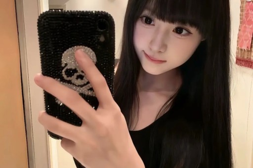 四位明星盲目耍大牌：吴谨言摆谱央视被点名李梦任性毁演技张大大暴力霸凌文章任性要求陕西油泼面路人缘彻底败光！