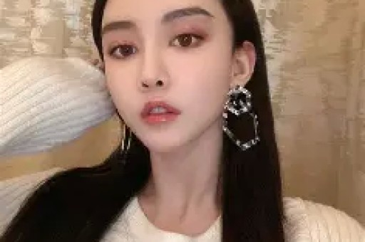 塌房！抖音千万网红旺仔小乔开演唱会不露脸票价直逼一线明星