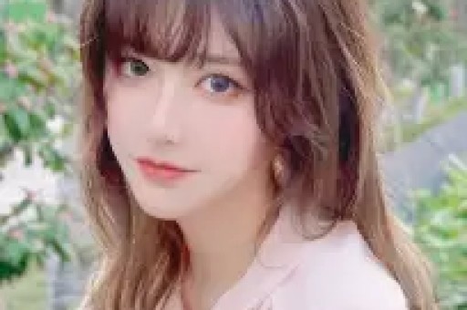 娱乐圈惊天大瓜！三位顶流女星为何从神坛跌成人人喊打？